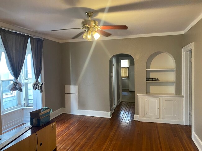 Photo - 715 State St