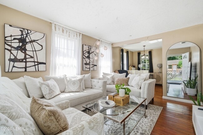 Photo - 6024 Transylvania Ave