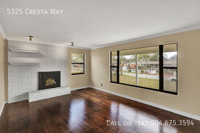 Photo - 5325 Cresta Way