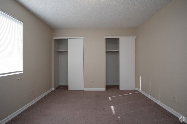 2BR, 1BA - 800SF - Western Pellicano Apartments