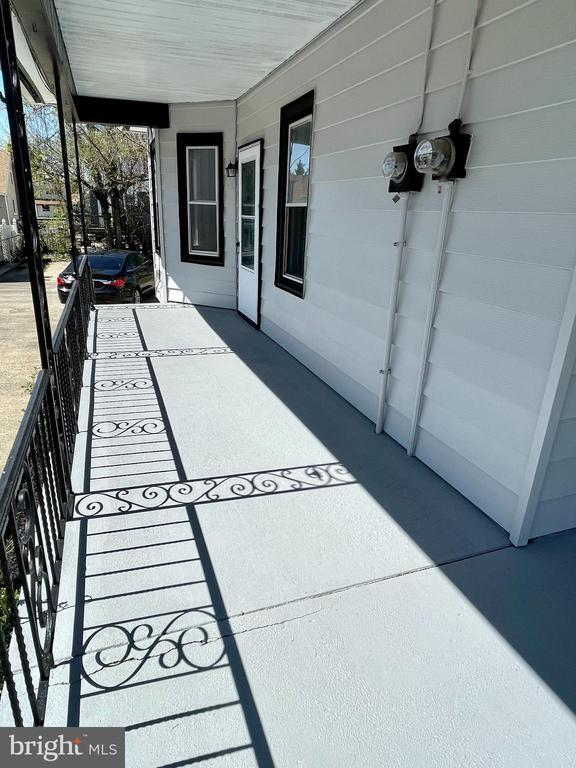 Photo - 19 Lane Ave Apartment Unit 1