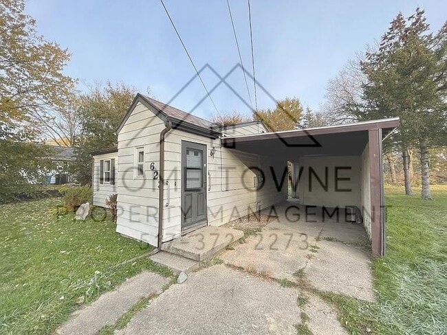 Photo - 623 Louisa St