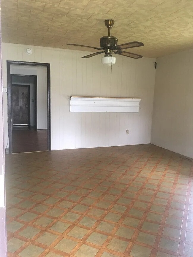 Photo - 2 Bedroom 1 Bathroom