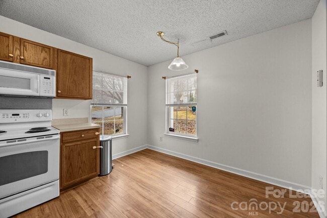 Photo - 2011 Chadwell Ct