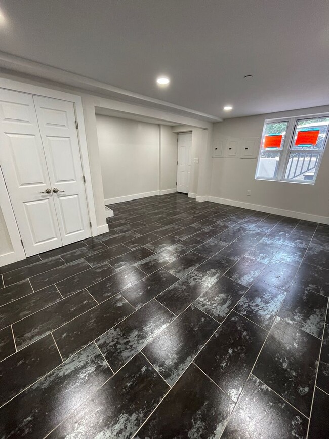 Photo - 57 Lander St Unit A