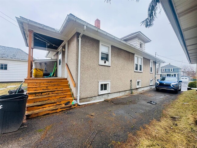 Photo - 121 N McKinley Ave