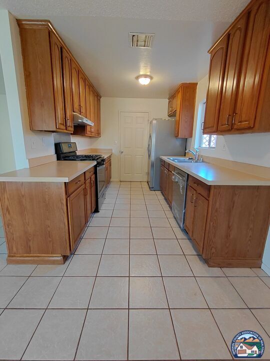 Photo - 738 Brentwood Ave