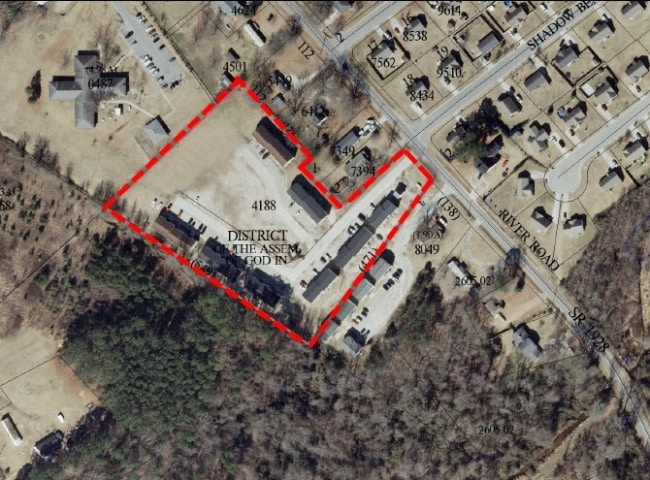 River Oaks Apartments - River Oaks Apartments