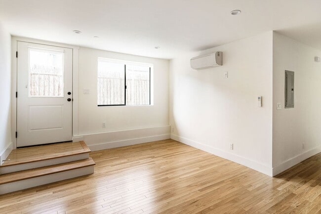 Photo - 3 Bed / 3 Bath at the Mohawk Residences is Now Available! Unit 3 Bed / 3 Bath