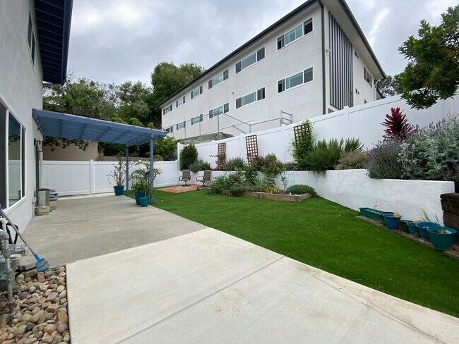 Photo - 605 Bush St