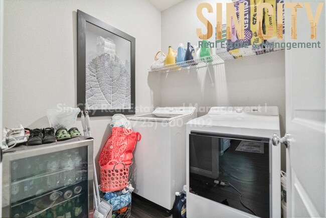 Photo - 2495 Rofrano Pl