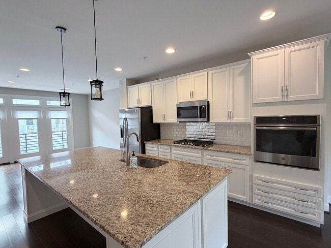 Photo - 240 Kepler Dr
