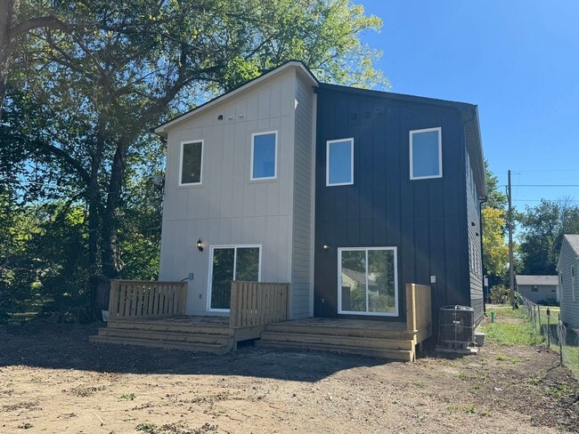 Photo - Brand new luxury townhome on the eastside....