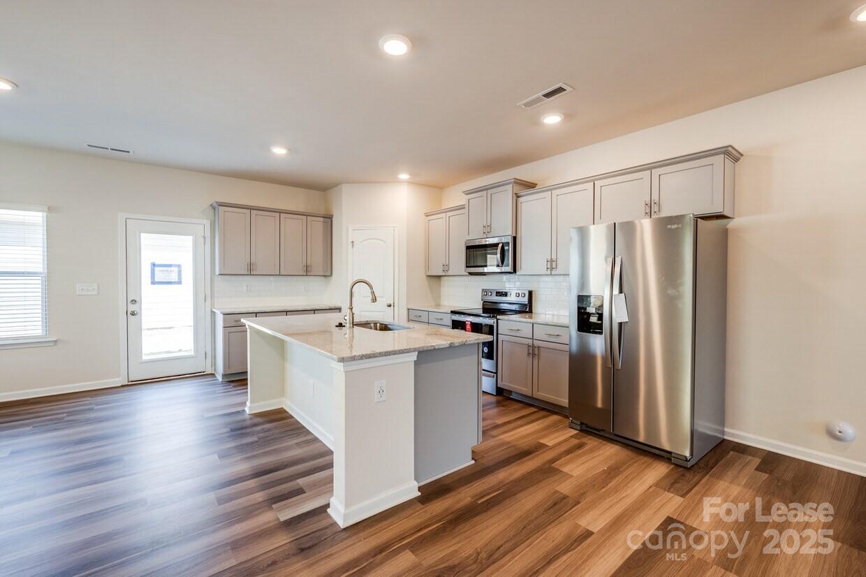 Photo - 646 Sagecroft Ln Townhome