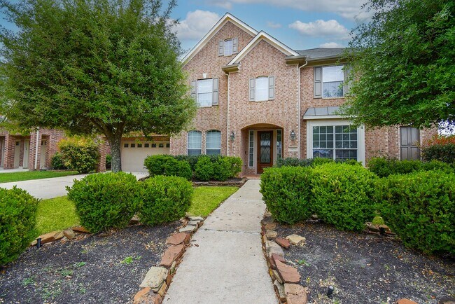 7606 Westmoreland Dr