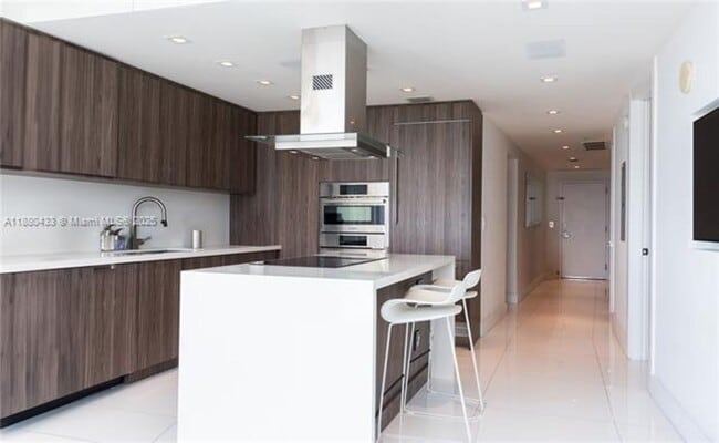 Photo - 601 NE 36th St Unidad 601 NE 36th St 1301