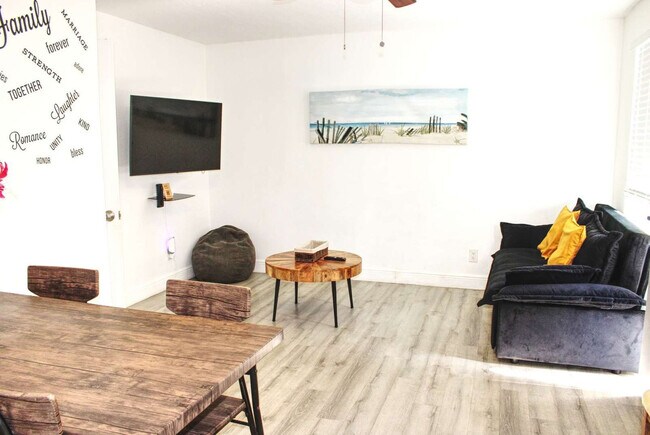 Photo - 329 Madison St Unidad SI FL1-ID1075795P