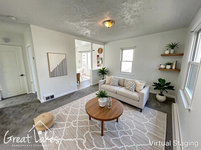 Photo - Charming 3 Bedroom 1 Bathroom now available for rent