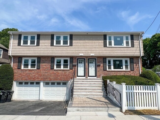 22 Chandler St Unit 2