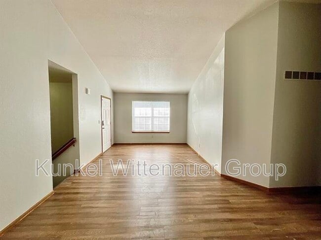 Photo - 64 S Cherry Hills