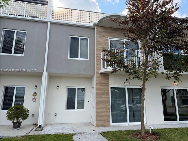 Photo - 25779 SW 144th Ave