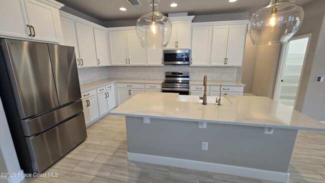 Photo - 2327 Kamin Dr