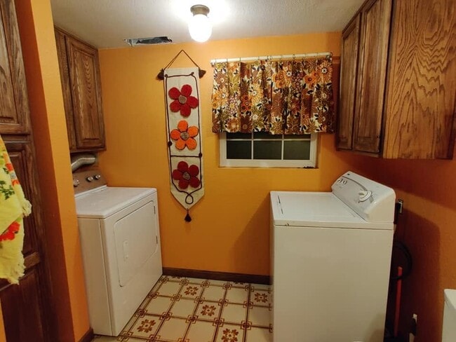 Photo - 3801 E Mallard Ln