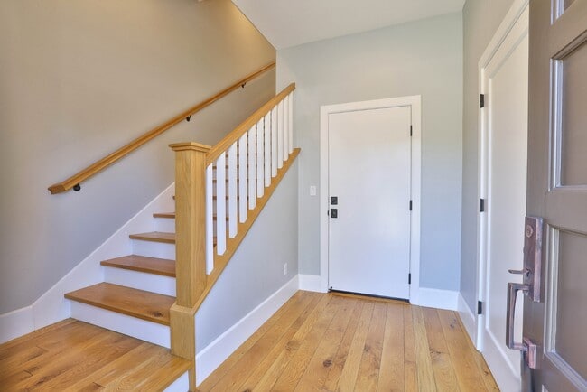 Photo - Modern 3-Bedroom Townhome with Rooftop Dec...