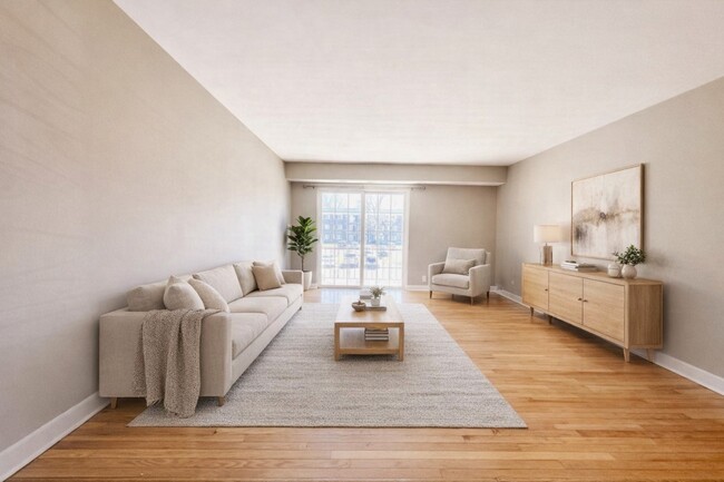 Photo - 1609 N Windsor Dr Unit 203