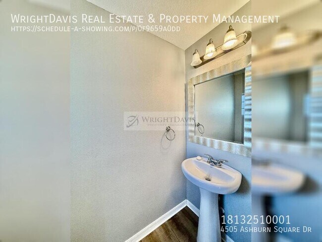 Photo - 4505 Ashburn Square Dr