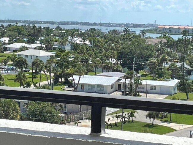 Photo - 355 S Ocean Dr Unidad 807