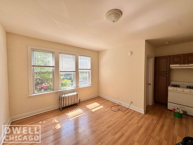 Photo - 2610 N Kimball Ave