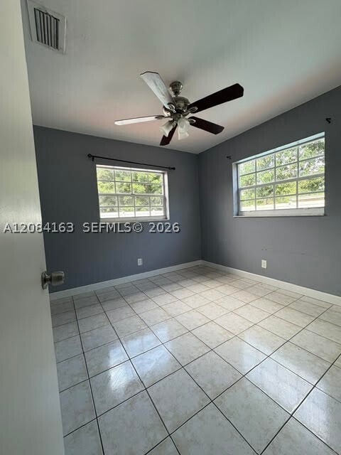 Photo - 441 NE 43rd St