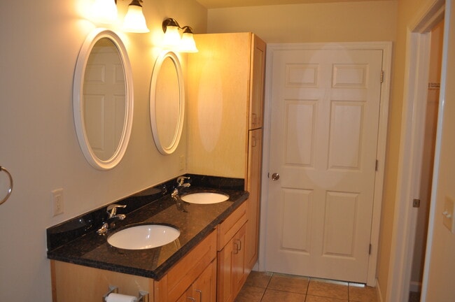 Photo - 13930 Maugansville Rd