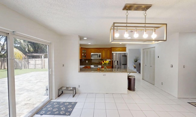 Photo - 8422 SW 44th Pl