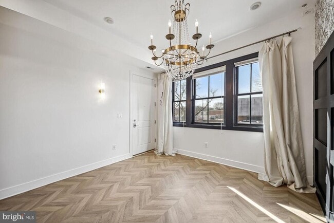 Photo - 2012 D St NE Unit 3