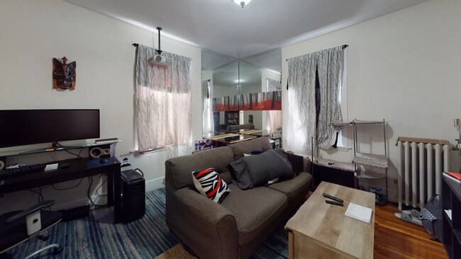 Photo - 22 Chiswick Rd