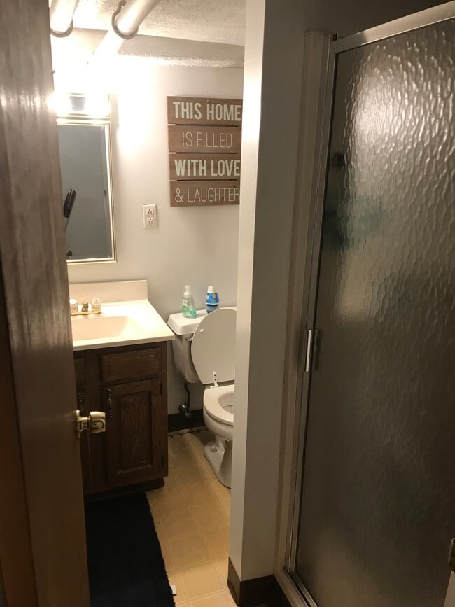 Photo - 29 Cameron Ave Unit B