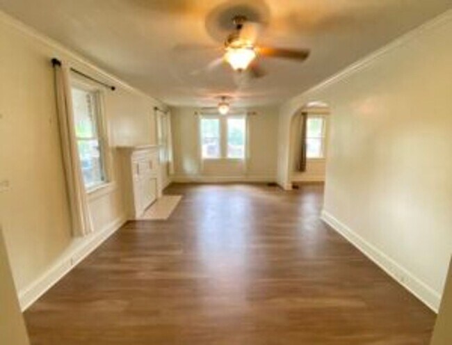 Photo - 19 Hollywood Ct