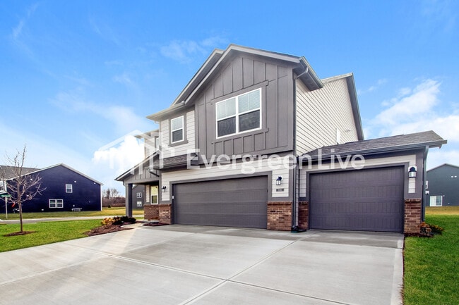 Photo - 936 Penrose Pl