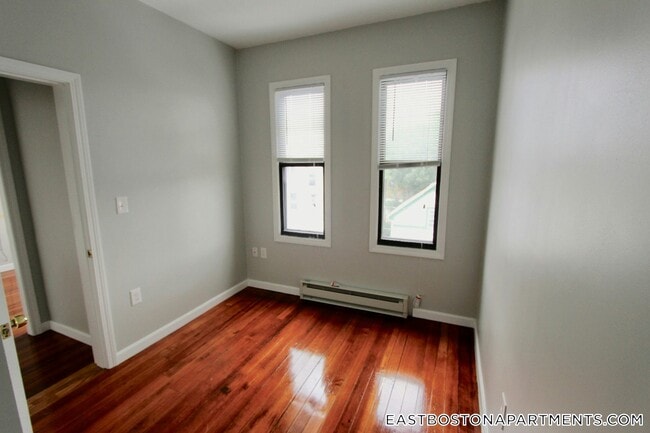 Photo - 358 Princeton St Unit 2