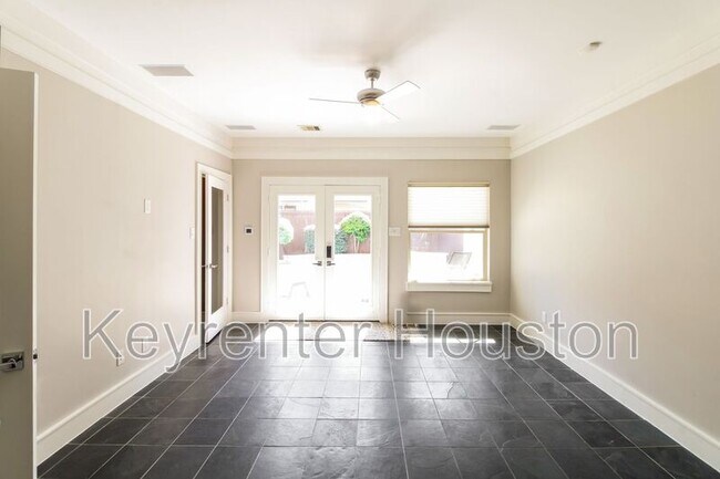 Photo - 4313 Floyd St