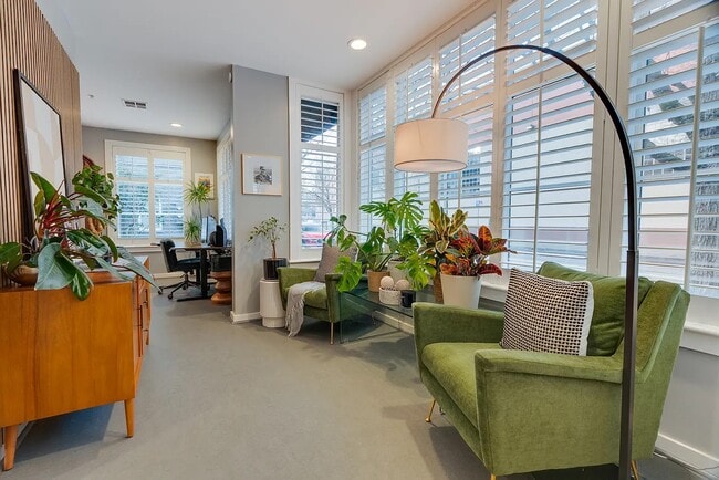Photo - 752 NW 12th Ave