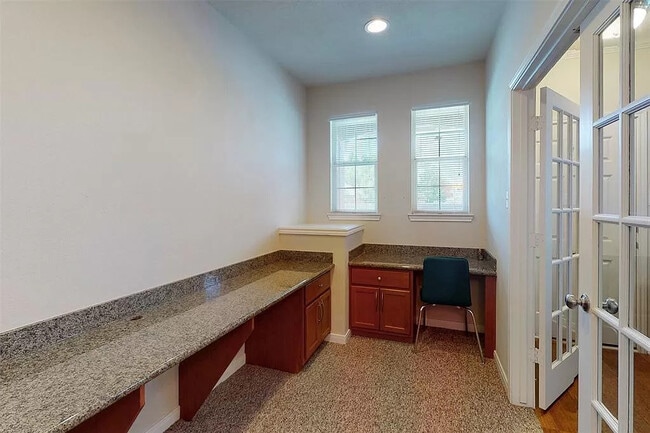 Photo - 908 Eagle Ave