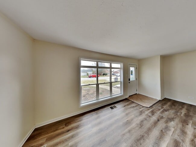 Photo - 316 Neola St