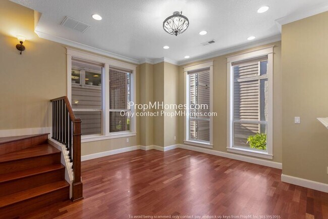 Photo - Luxury Two Bedroom Townhouse in NE!