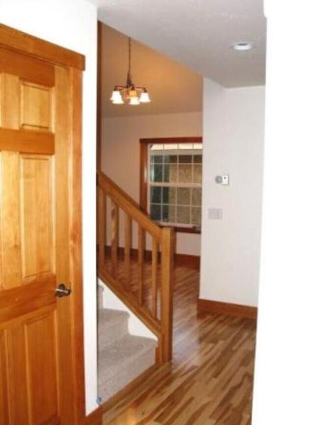Photo - Fabulous Townhome Near Grouse Mountain Lodge
