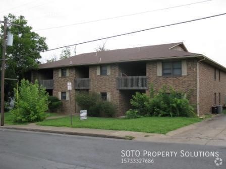 Building Photo - 611 W Washington St Unit Apt. 8