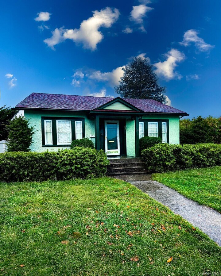 Photo - 4 Franklin St