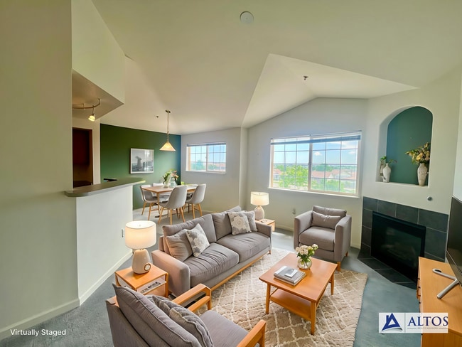 Building Photo - ** Move in Special** Cozy 1 bed 1 bath in ... Unit #302 Rental